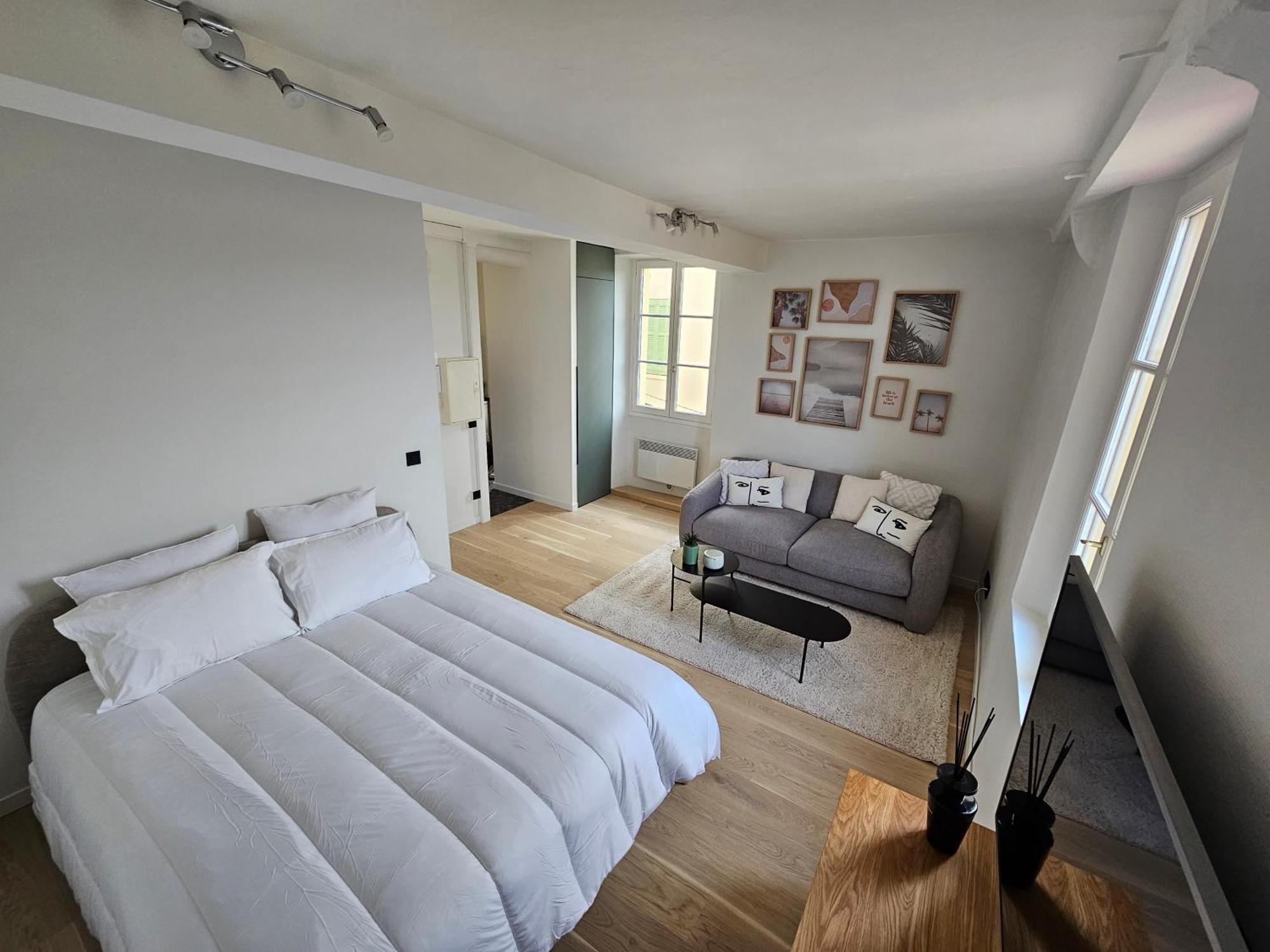 Face Port Vauban - En Plein Coeur Du Vieil Antibes Apartment Exterior photo